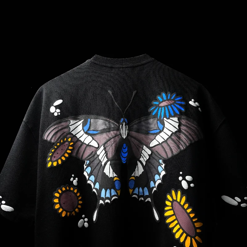 BUTTERFLY PAWS T-SHIRT