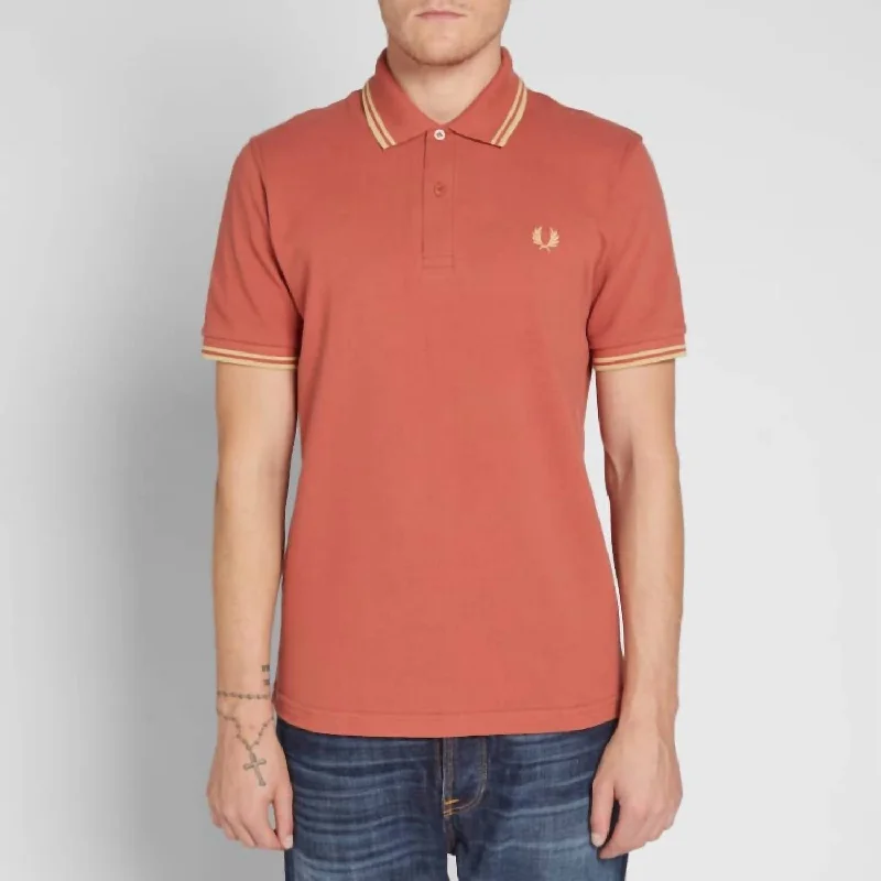 Original Twin Tipped Polo In Rust Champagne